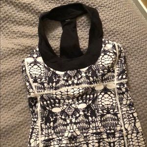 Lululemon built in bra workout tank